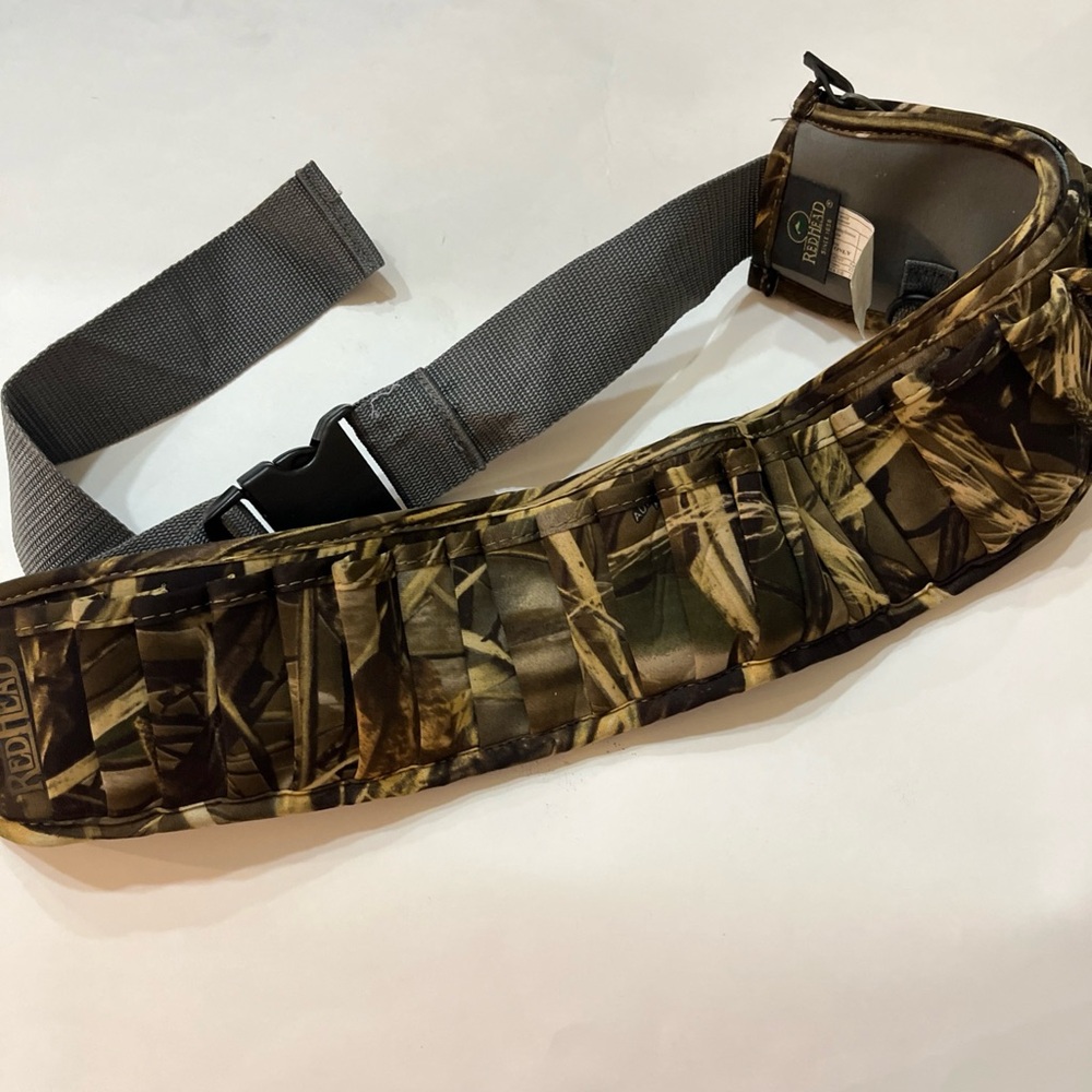 Redhead‎  Deluxe Hand Warmer Shell Pack Belt Look